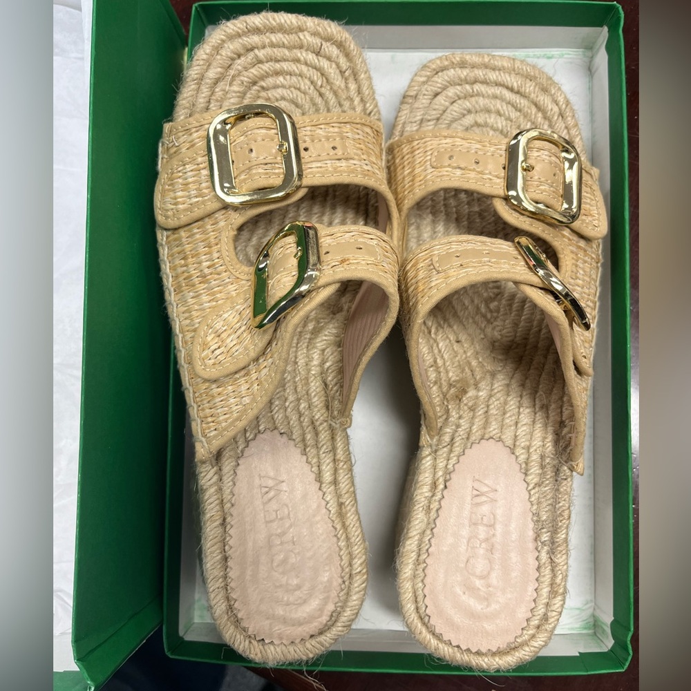 Jcrew Made in Spain block heel espadrilles in faux raffia
Color: NATURAL